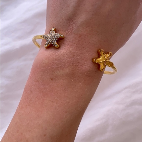 C. Wonder Bracelet set - Picture 4 of 5